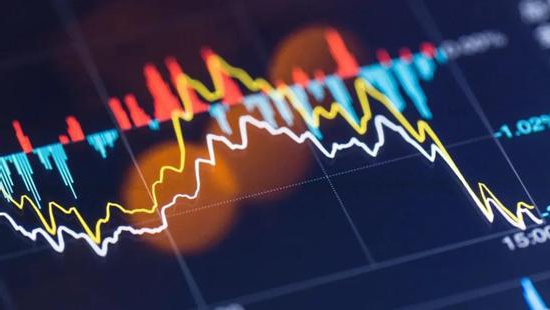 “忠诚会员”飙升至35万，但老铺黄金涨价后排队消失了